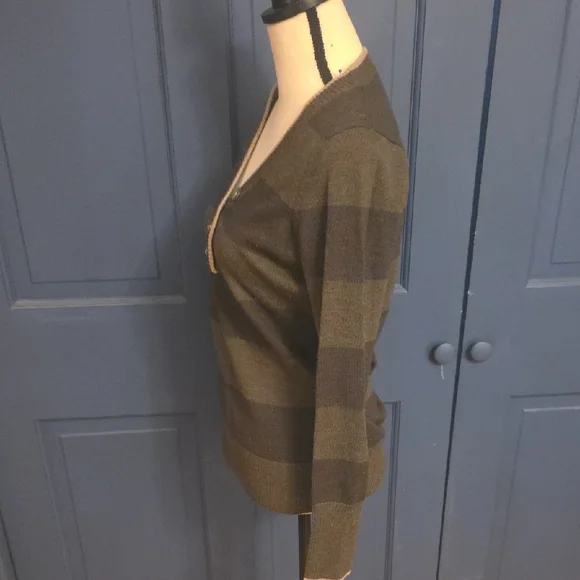 Buy 2 Get 1 Free Smartwool Green Stripe V-Neck Sweater Merino Wool No Wear Small - Picture 6 of 9